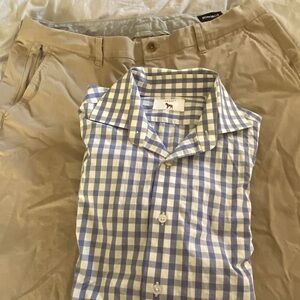 Beautiful Bonobos khakis, medium weight and in EUC.